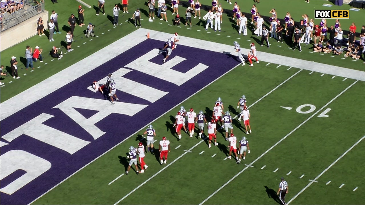 Houston's Patrick Overmyer snags his second TD of the game to extend lead over Kansas State