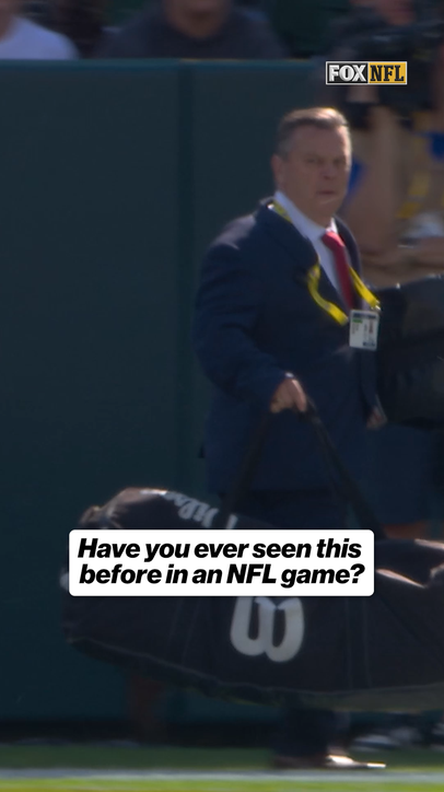A delay to start the second half of Bears vs Packers as the game balls weren't ready
