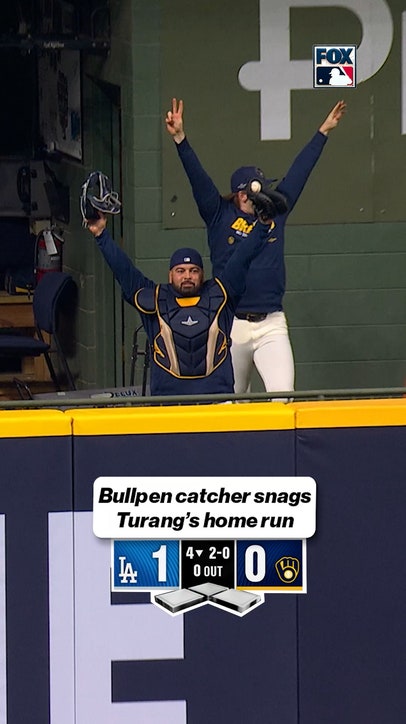 Brice Turang homers off Tarik Skubal and this game is tied in Milwaukee! ⚾