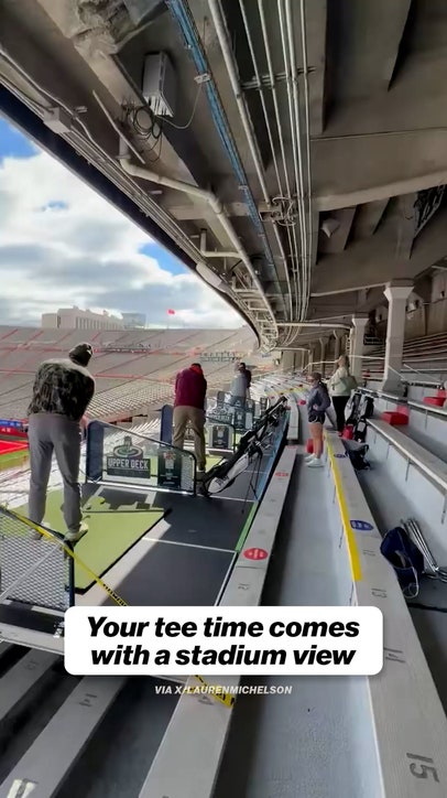 Who needs a golf course when you've got Memorial Stadium?