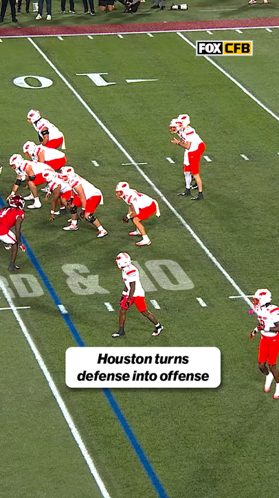 Will James picks it off and Amare Thomas finds the end zone