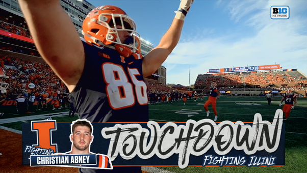 Michael Clayton II finds Christian Abney for 9-yard TD giving Illinois lead over Oregon