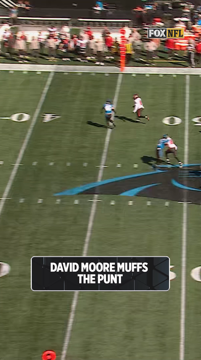 David Moore Muffs the punt