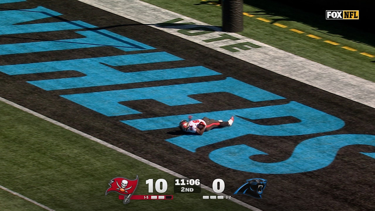 Tampa Bay' Calijah Kancey recovers fumble & returns it 32 yards for TD, extending Buccaneers lead over Panthers | NFL Highlights