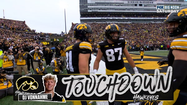 Hank Brown finds DJ Vonnahme for four-yard TD, extending Iowa's lead over Wisconsin