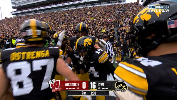 Tony Diaz takes jet sweep into end zone to extend Iowa’s lead over Wisconsin