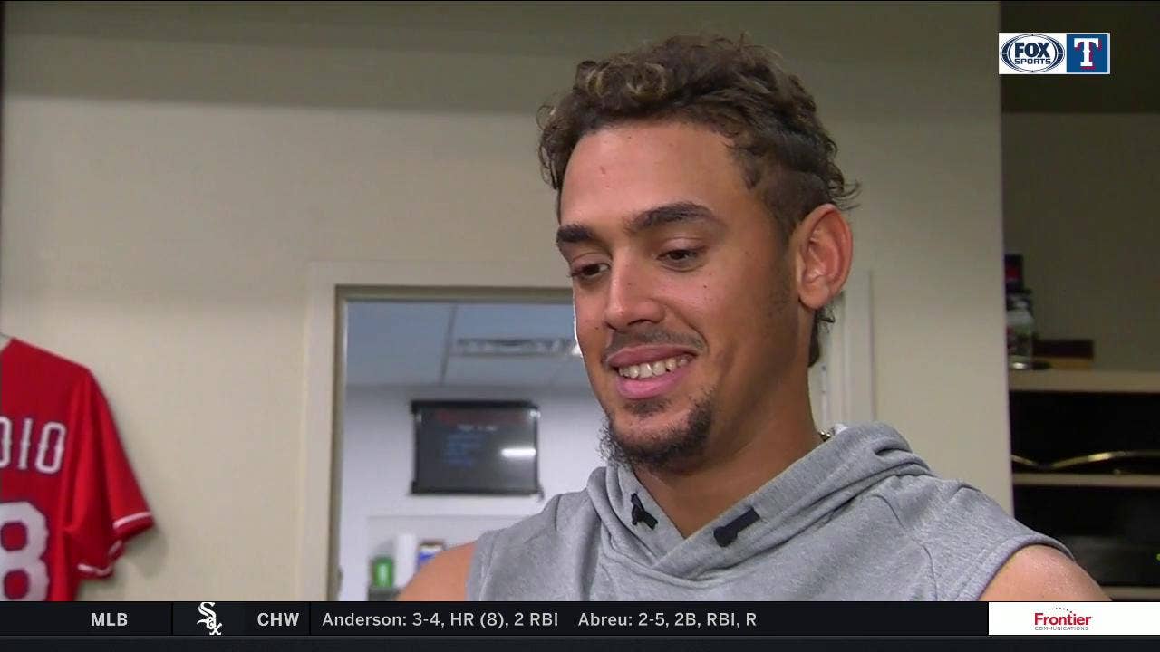 Ronald Guzman continues hot hitting, Rangers beat Royals 8-4