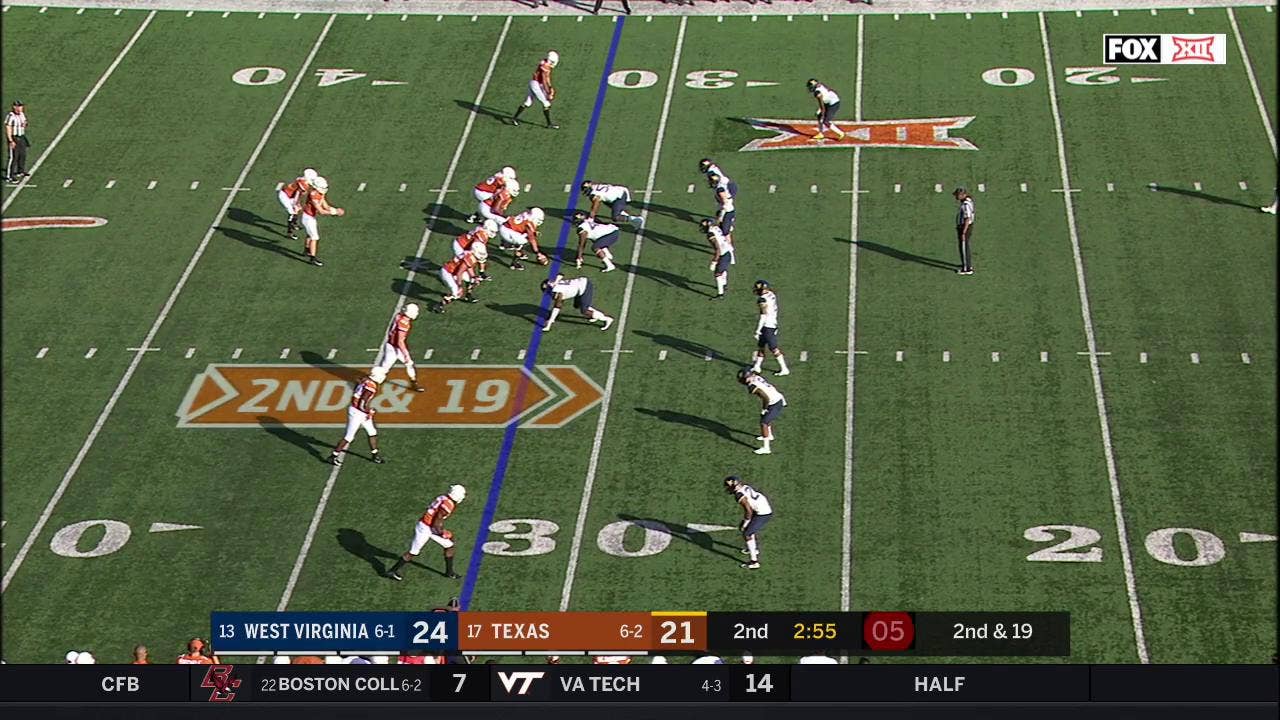 HIGHLIGHTS: Sam Ehlinger passes Tre Watson for 32-yard TOUCHDOWN