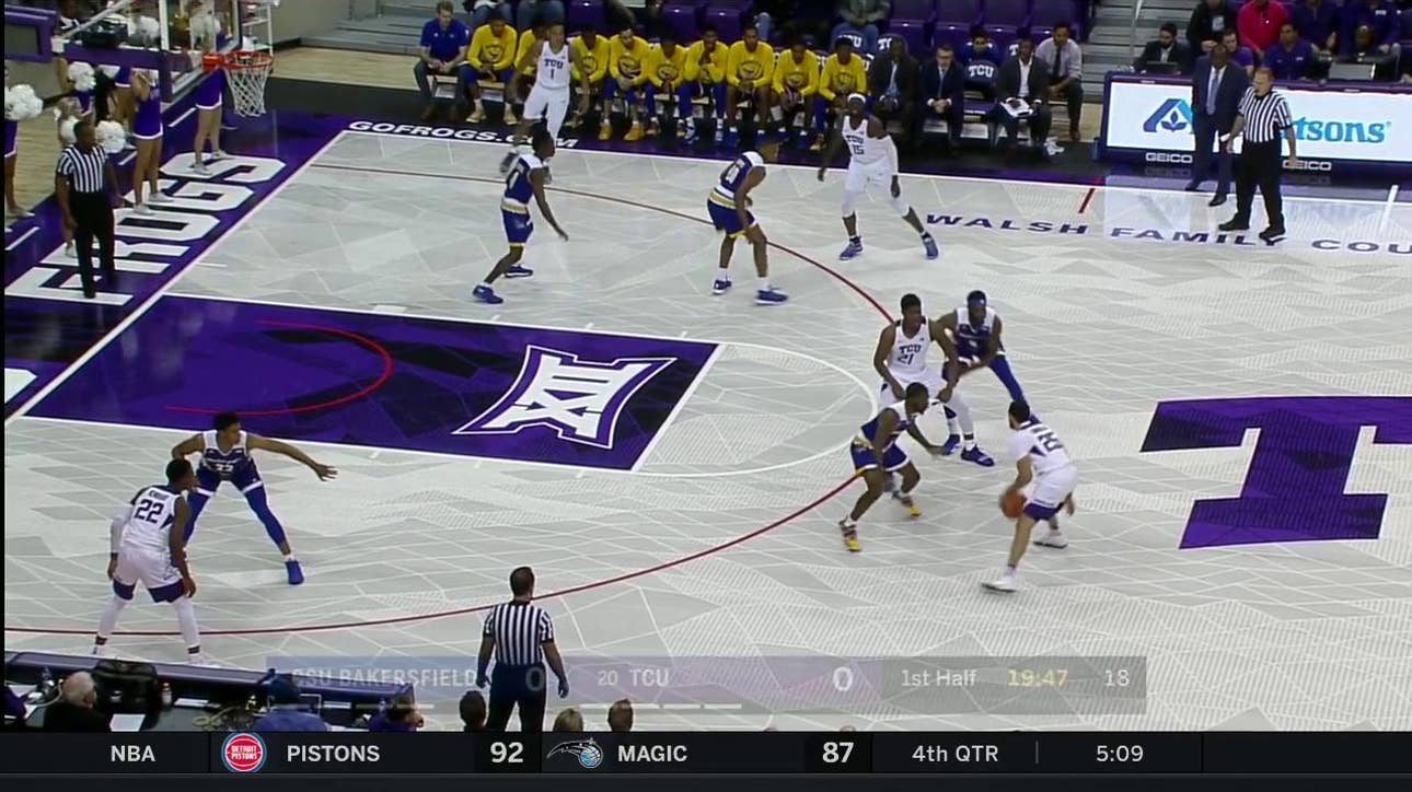 HIGHLIGHTS: Kevin Samuel with a nice DUNK to start the game