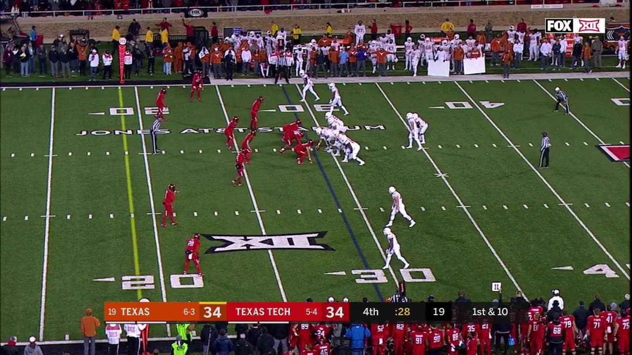 GAME-WINNER: Sam Ehlinger passes to Lil'Jordan Humphrey for 29-yard TOUCHDOWN