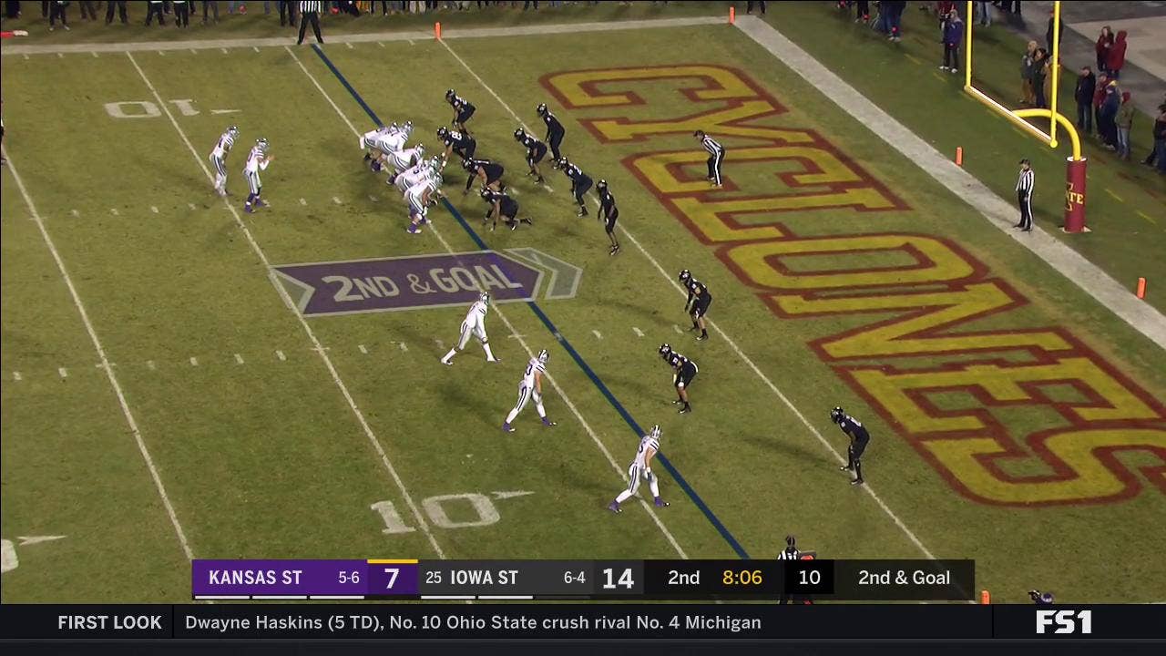 WATCH: Skylar Thompson rushes 4 yards for a TOUCHDOWN