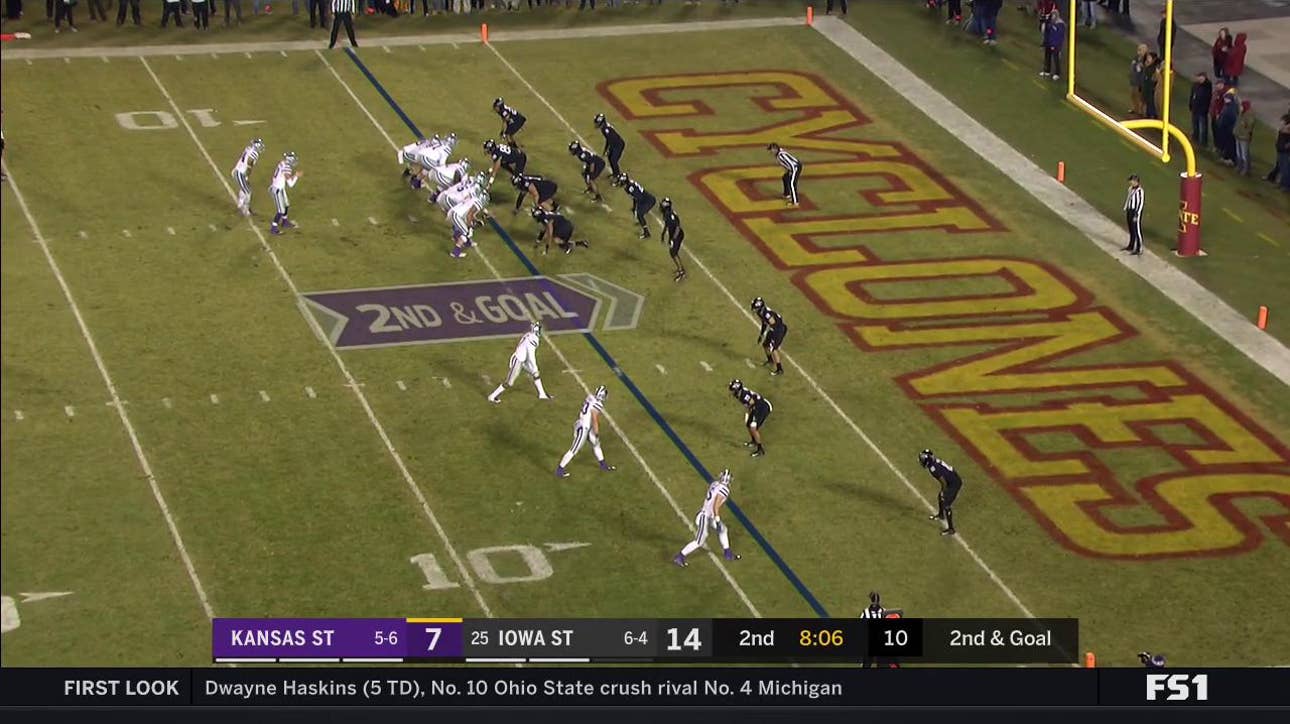 WATCH: Skylar Thompson rushes 4 yards for a TOUCHDOWN