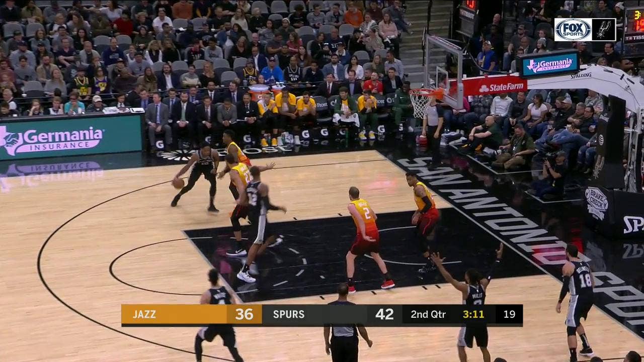 HIGHLIGHTS: Derrick White Slams it down