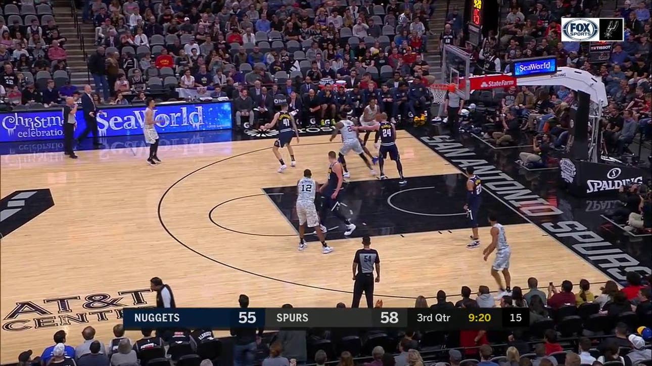 HIGHLIGHTS: DeMar DeRozan works his magic on the baseline
