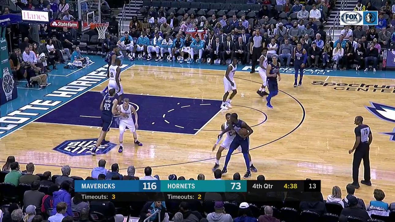 HIGHLIGHTS: Maxi Kleber with the German Jackhammer