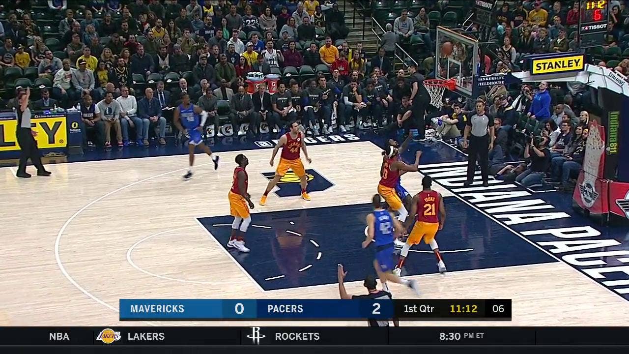 HIGHLIGHTS: DeAndre Jordan Goes Back with the Put back Slam