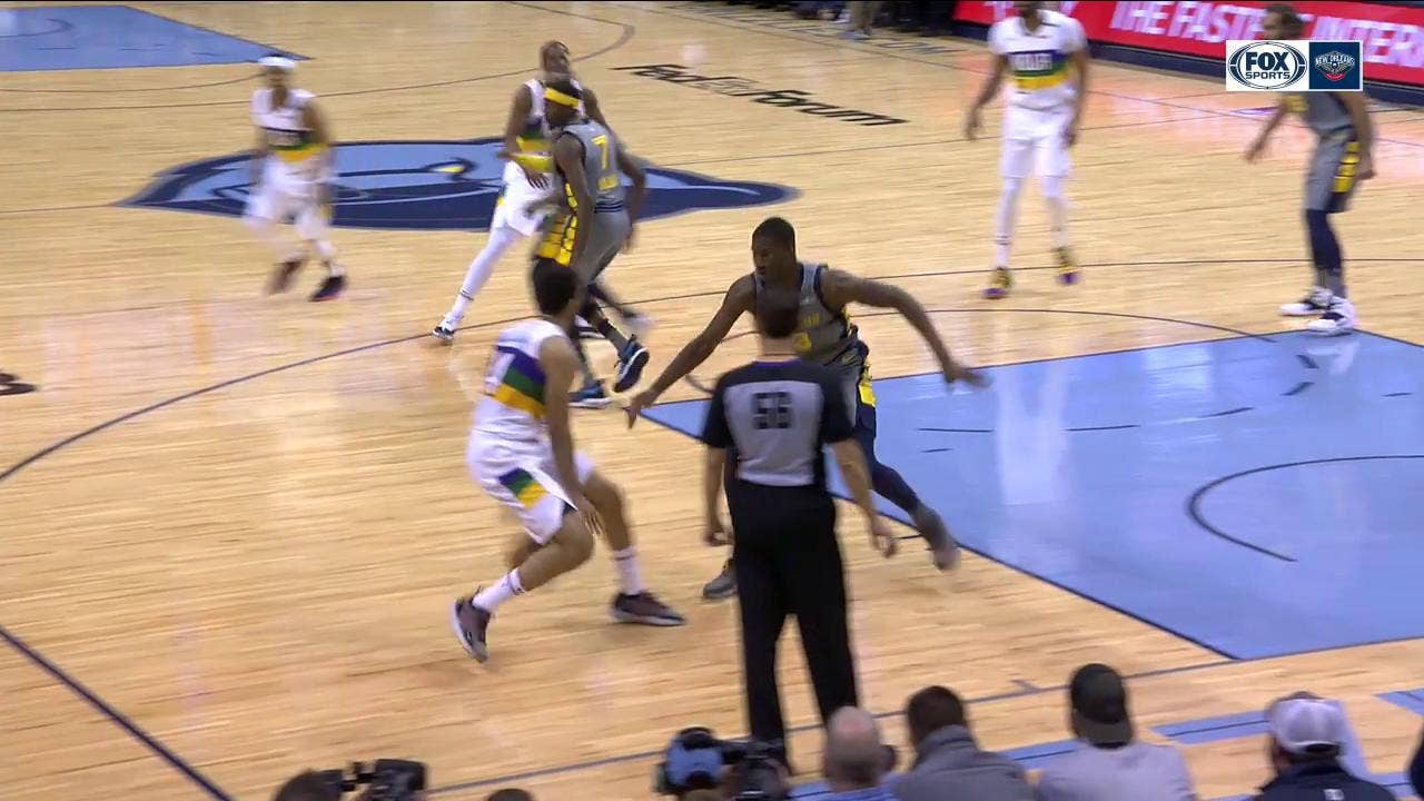 HIGHLIGHTS: Anthony Davis Fouled, Gets the And-1