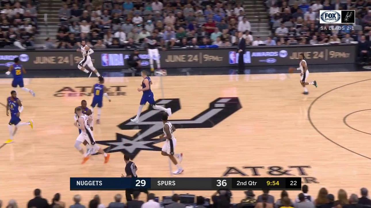 HIGHLIGHTS: Davis Bertans beats Nikola Jokic to the bucket