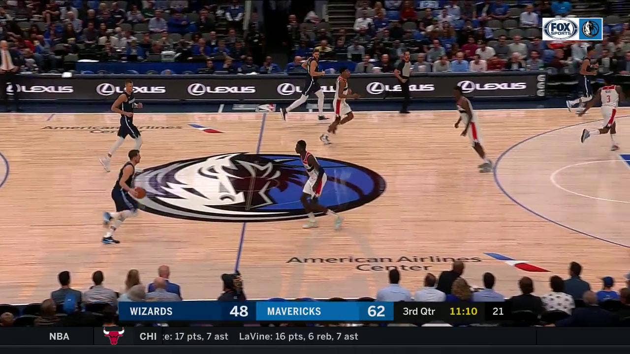 HIGHLIGHTS: Luka Doncic with the LONG STEP BACK 3