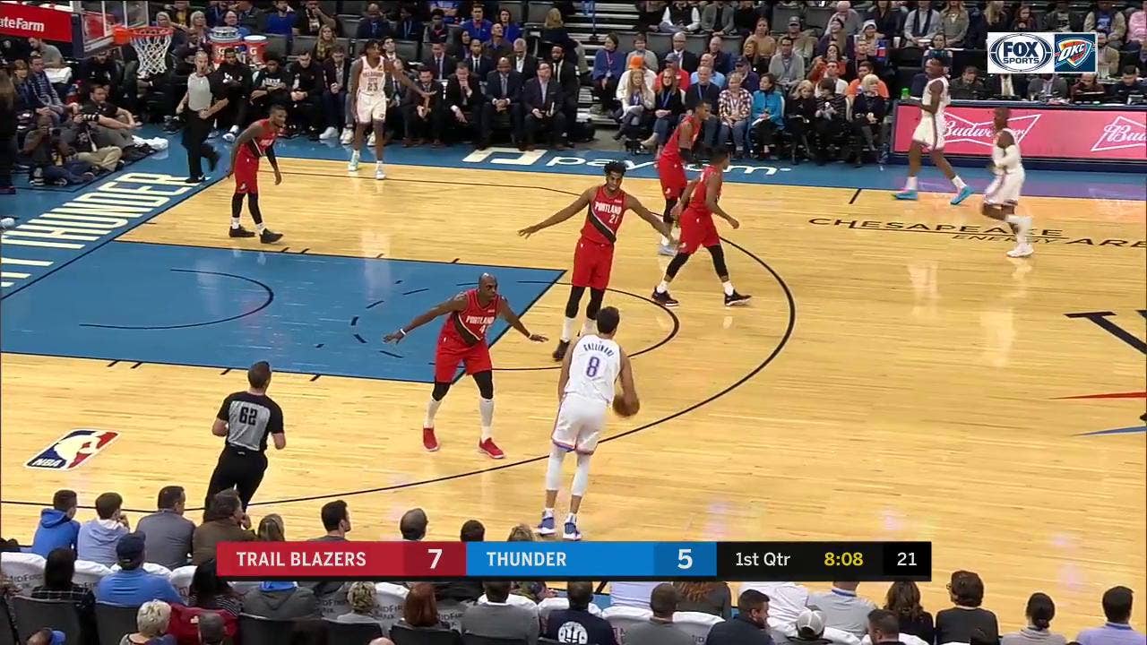 Danilo Gallinari drains wide open triple vs. Blazers