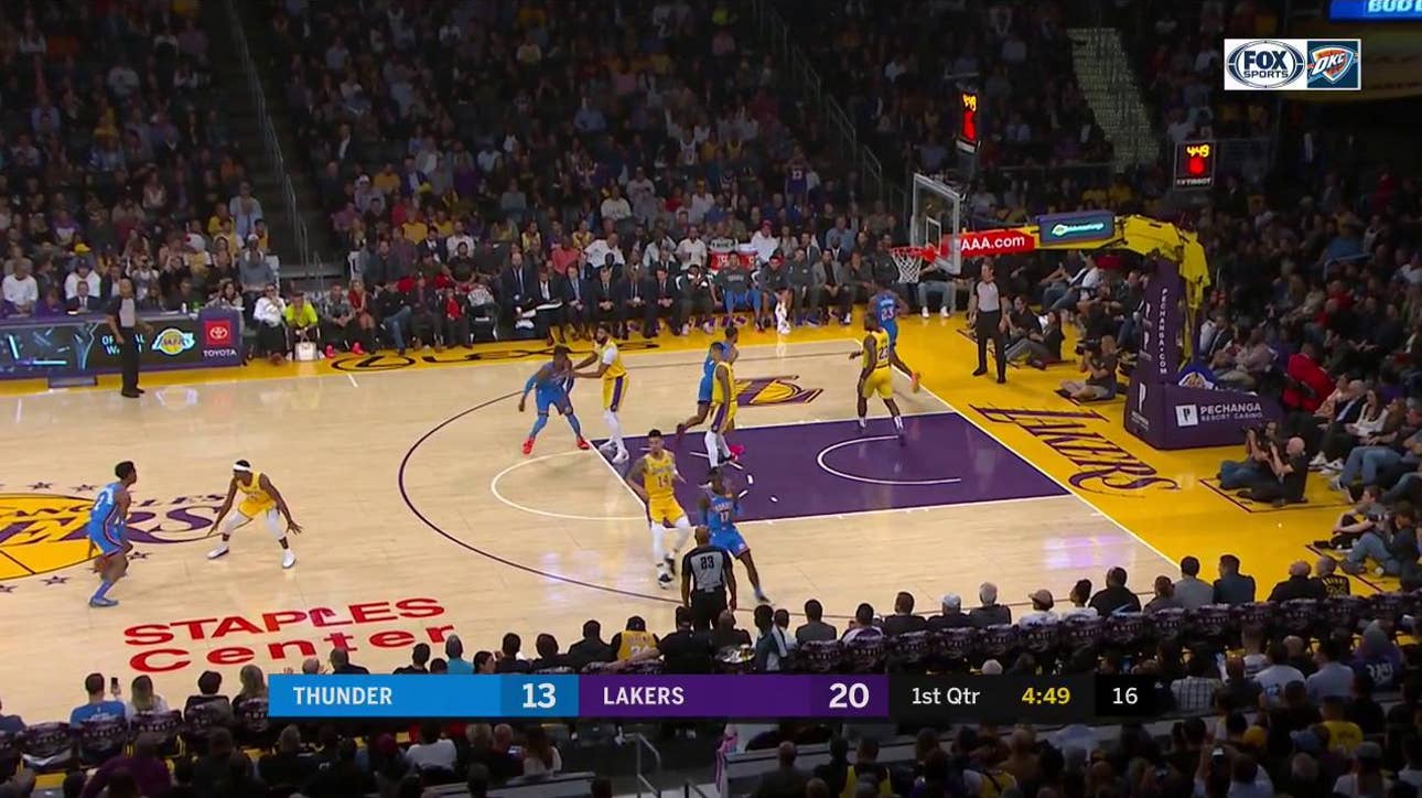 HIGHLIGHTS: Dennis Schroder with the One-Legged Fadeaway