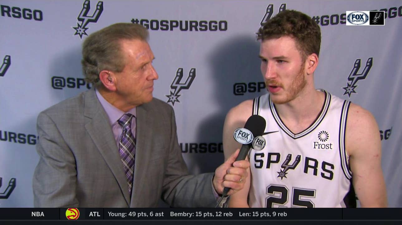 Jakob Poeltl helped in the Spurs win with 4 blocks
