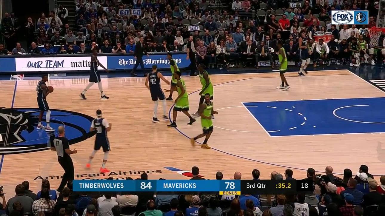 HIGHLIGHTS: Dorian Finney-Smith Cleaning Up in the Paint