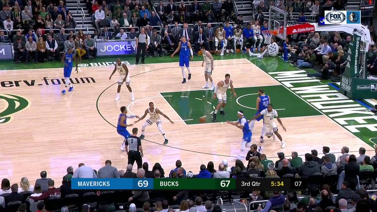 HIGHLIGHTS: Seth Curry Slashes To The Basket For Nifty Layup