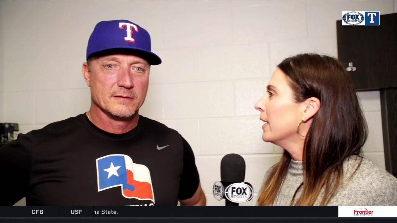 Jeff Banister on offense in 12-5 win over Chicago