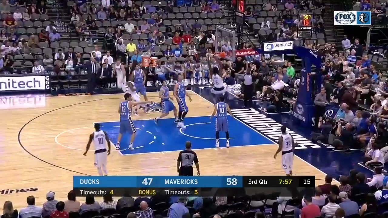 HIGHLIGHTS: Dennis Smith Jr. to DeAndre Jordan for the Ally-Oop