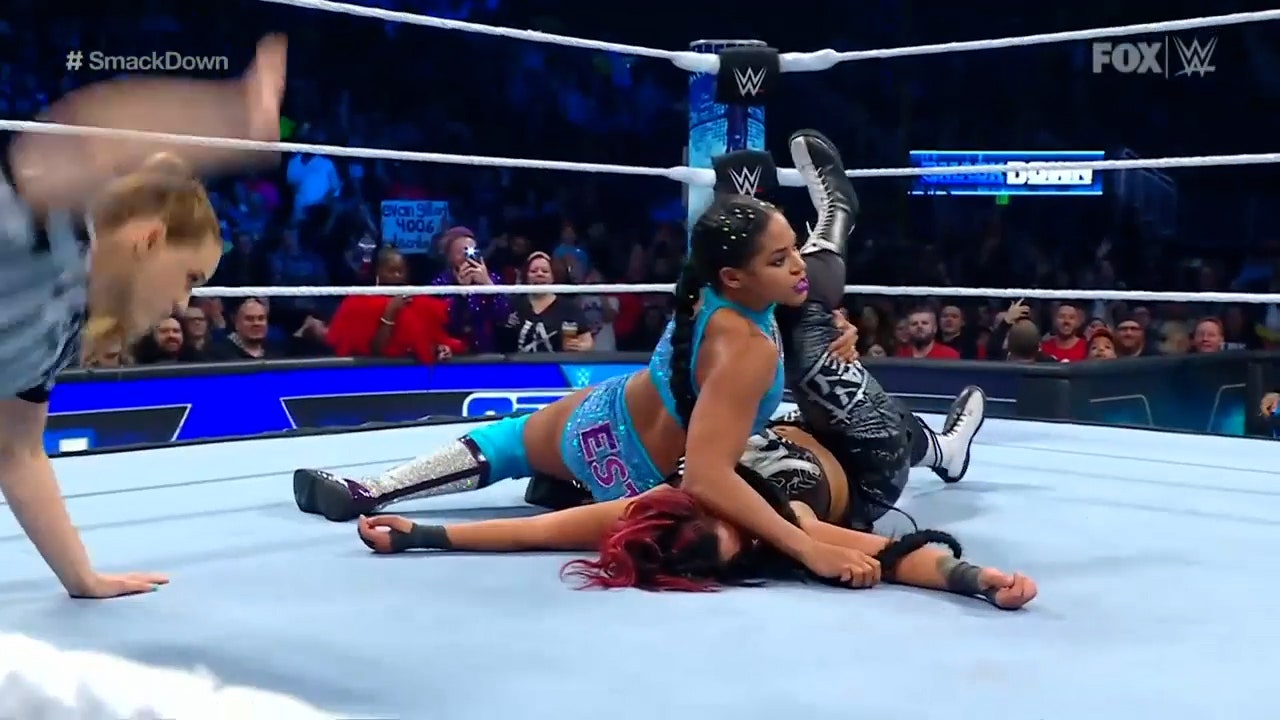 Bianca Belair continues her attack vs. Bayley after match ends on SmackDown | WWE on FOX