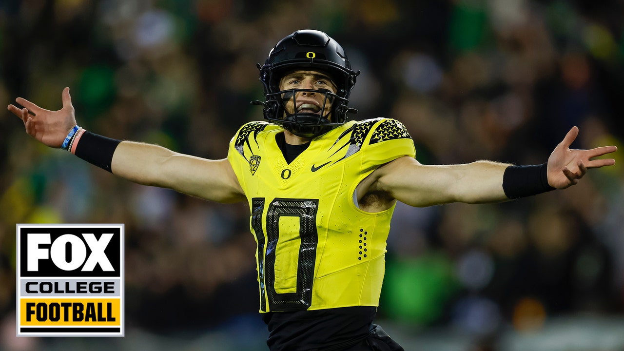 Bo Nix GOES OFF as he throws four TDs and 412 yards in Oregon's win vs. USC