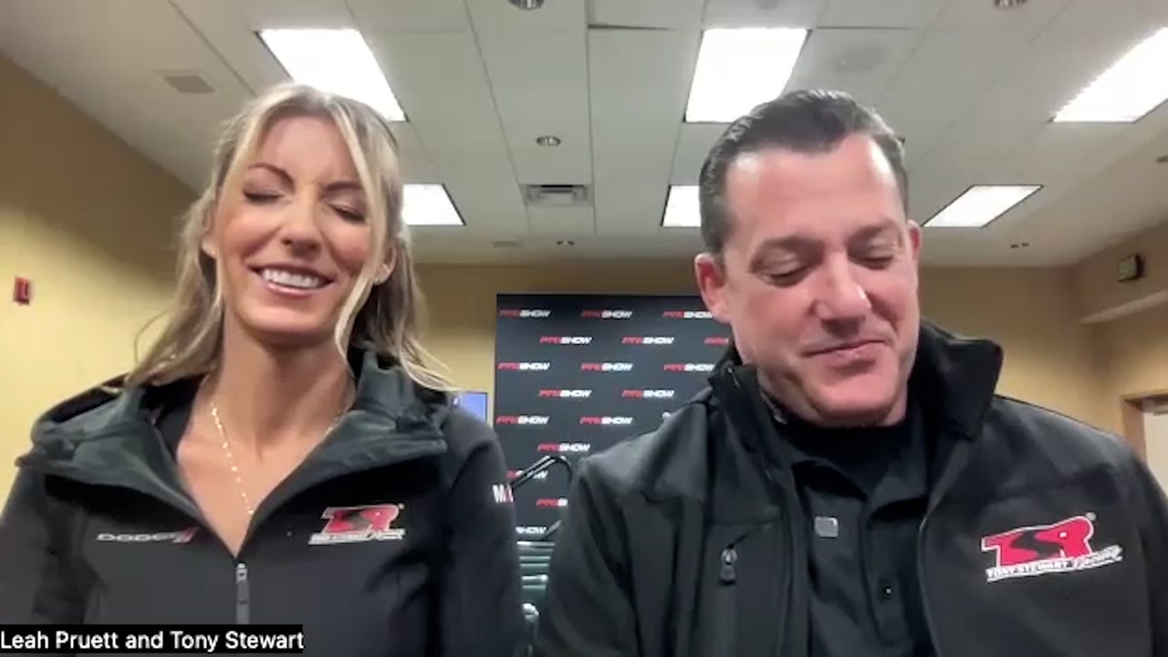 Tony Stewart speaks on replacing wife, Leah Pruett, in team's NHRA top fuel car this year