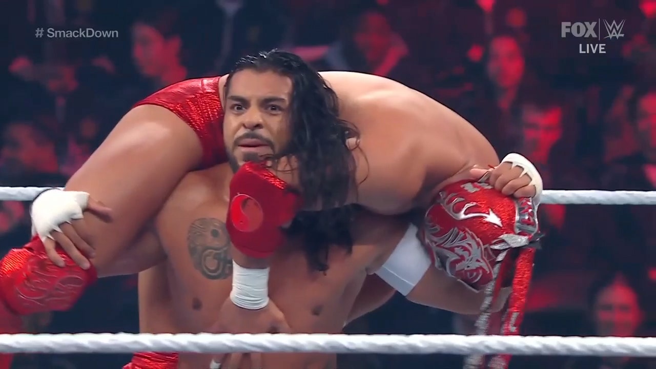 Santos Escobar vs. Dragon Lee in United States Title Tournament Round One | WWE on FOX