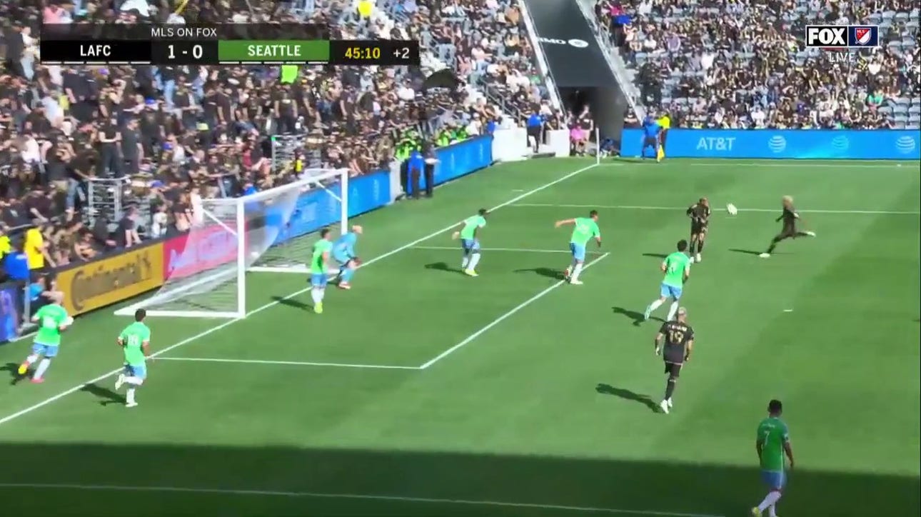 Timothy Tillman scores in 45' to give LAFC a 1-0 lead vs. Seattle