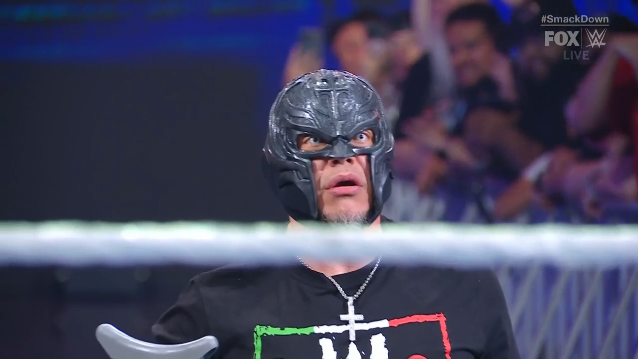 Rey Mysterio returns as Carlito vs. Santos Escobar turns to LWO vs. Legado Del Fantasma BRAWL