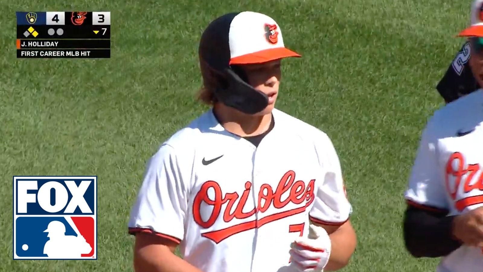 Orioles' Jackson Holliday records his first big-league hit, against the Brewers