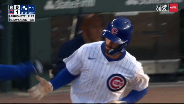 Dansby Swanson blasts a 3-run home run, extending Cubs' lead over Astros