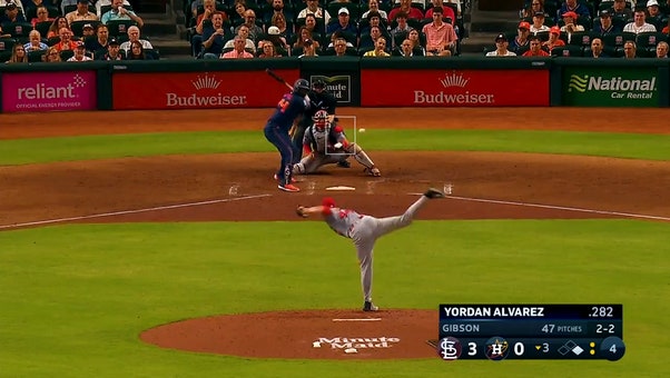Astros' Yordan Álvarez crushes a solo home run to trim the lead vs. Cardinals