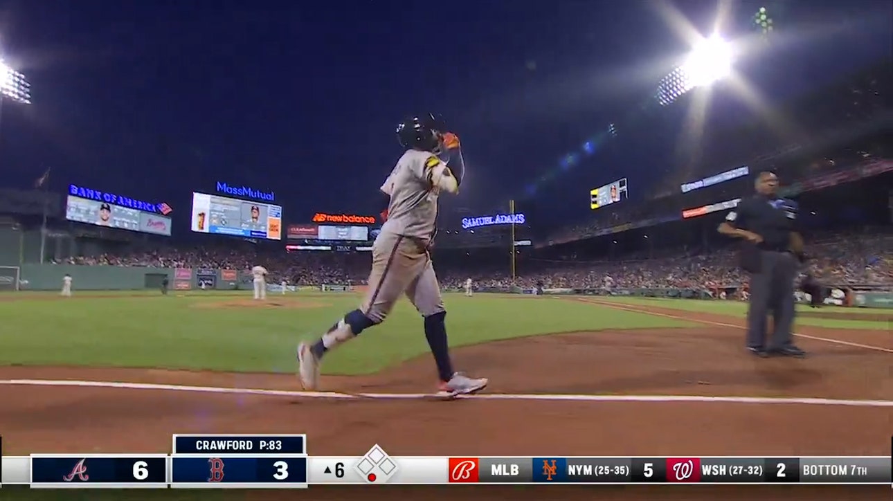 Braves' Ozzie Albies crushes a go-ahead three-run home run vs. the Red Sox