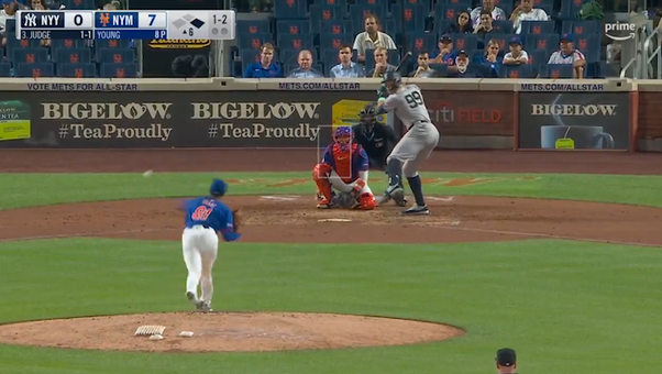Yankees' Aaron Judge slams his 30th home run to trim the Mets' lead