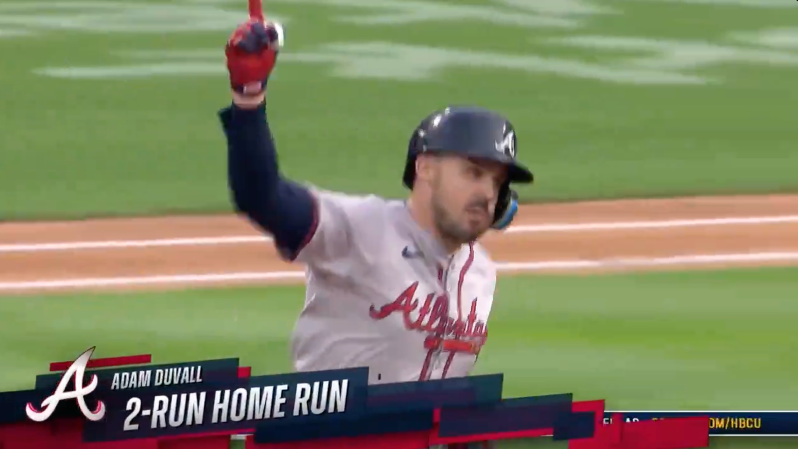 Adam Duvall smashes a two-run home run to give Braves an early lead over Mets