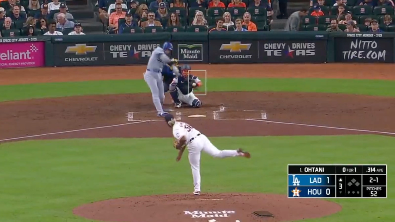 Shohei Ohtani CRUSHES a solo home run to extend Dodgers' lead over Astros 