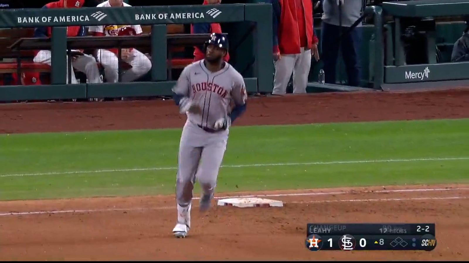 Yordan Álvarez crushes a solo home run, extending Astros' lead to 2-0 vs. Cardinals