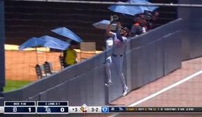 Tigers' Riley Greene makes a leaping catch over the wall vs. Rays