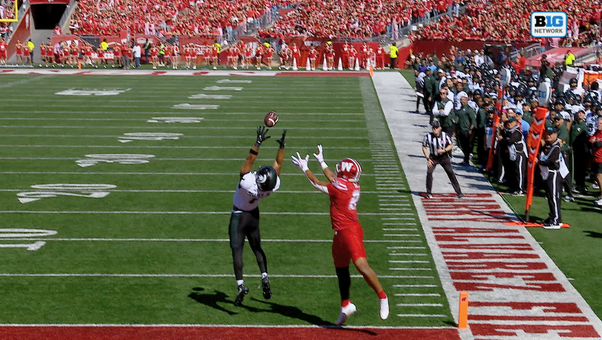 Wisconsin's Jacob Harris makes magnificent TD grab, taking early lead vs Michigan State