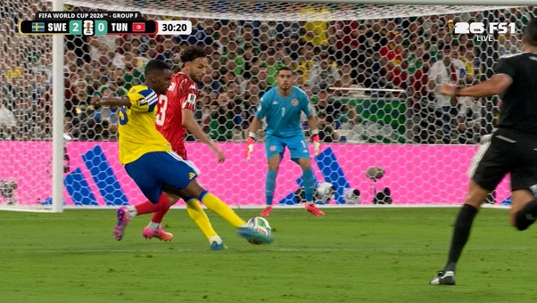 Alexander Isak scores Sweden’s second goal, extending lead over Tunisia | 2026 FIFA World Cup™
