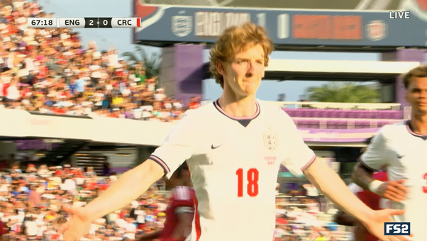 England's Anthony Gordon scores penalty kick, extending lead over Costa Rica