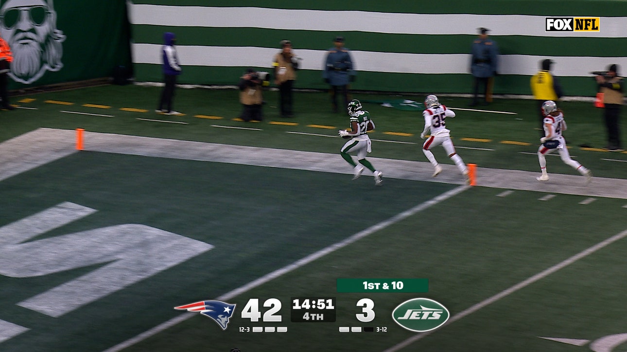 Jets' Breece Hall breaks free for 59-yard TD, shrinking deficit against Patriots | NFL Highlights