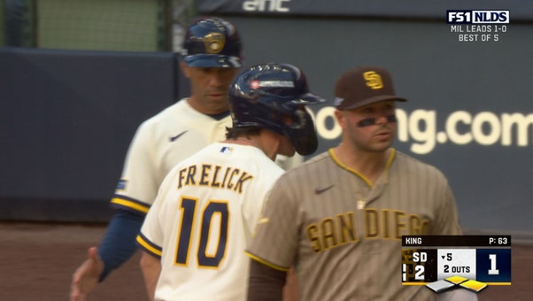 Sal Frelick hits single to shallow center field, shrinking Brewers' deficit vs Padres